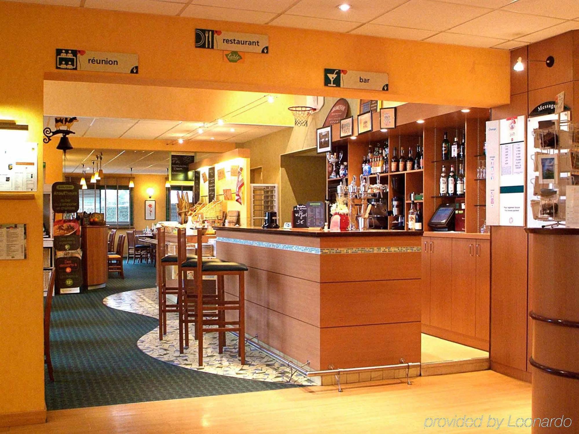 Hotel ibis Avranches Mont St Michel Saint-Quentin-sur-le-Homme Exterior foto